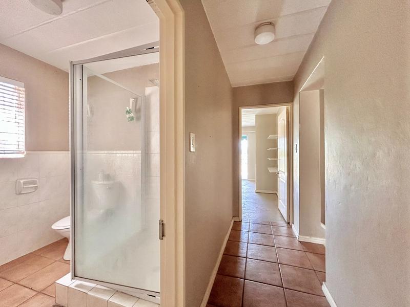 3 Bedroom Property for Sale in Caribbean Beach Club North West